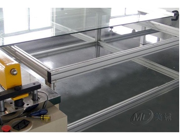 工業(yè)鋁型材的生產(chǎn)過(guò)程大揭秘！