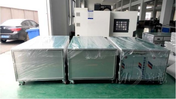 防靜電車間工作臺(tái) 防靜電車間工作臺(tái)