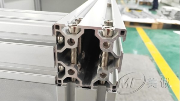 工業(yè)機(jī)器人工作站 工業(yè)機(jī)器人工作站